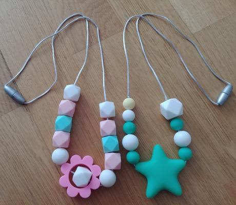 Šnúrka s hryzadlom, 