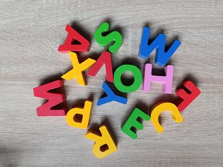 Drevené písmená, 
