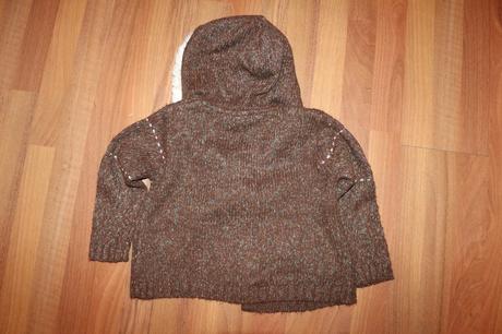 Svetrík s kvetinkami, next,110