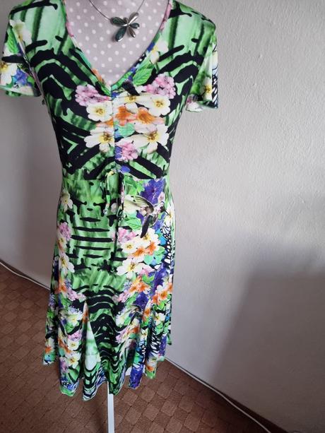 Farebné elastické šaty 36, 36