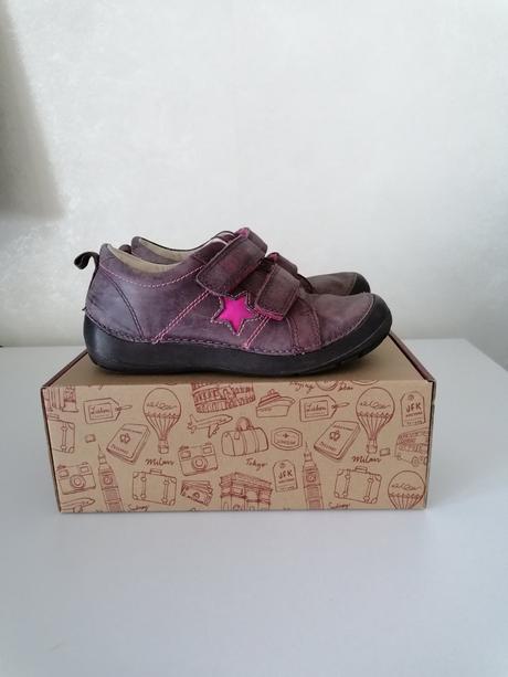 Prechodne kožene topanky fialove, d.d.step,29
