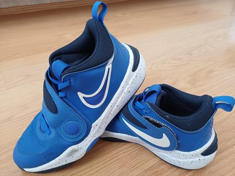 Botasky, halovky na basketbal, nike,40