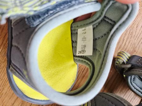 Sandalky, quechua,26