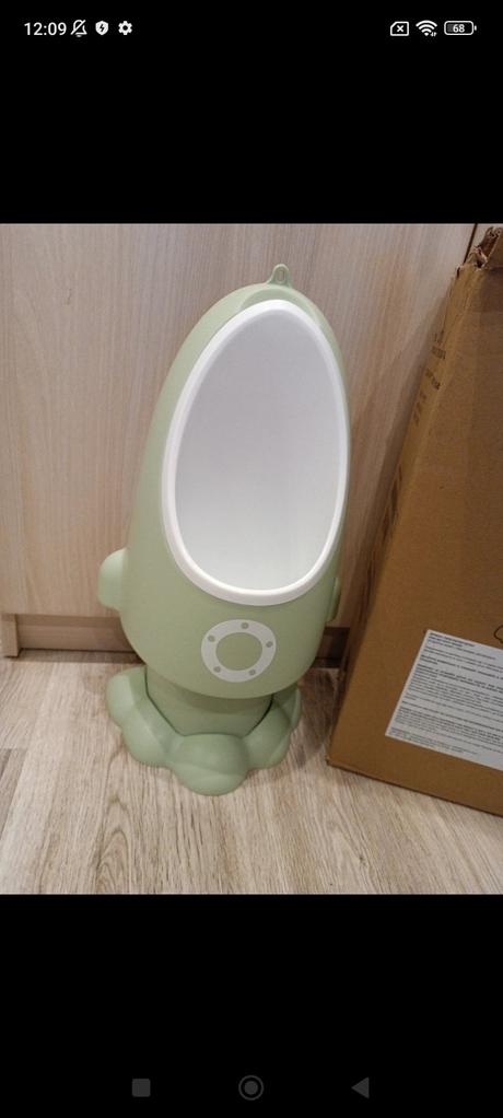 Detský pisoár raketa, 