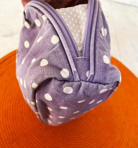 Kozmetická taštička marks spencer,