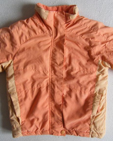 Oranzova vetrovka dimo, 92