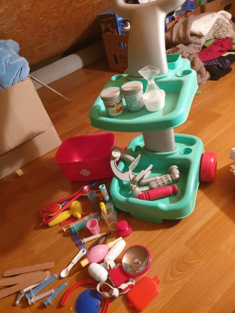 Vozík pre malého lekára,