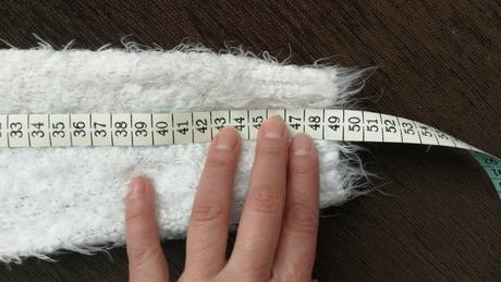 Sveter so snehuliakom, tu,116