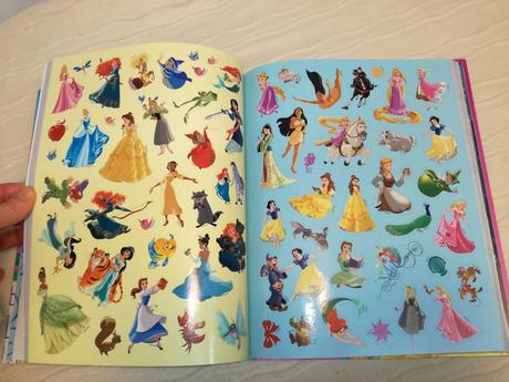 My mega book of fun - disney pixar nsp19,
