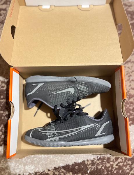 Detské halovky nike mercurial, nike,33