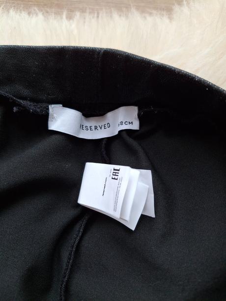 Uzasne leginy vzhad kože reserved super stav, reserved,158