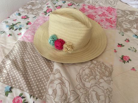Damsky klobuk, c&a,m
