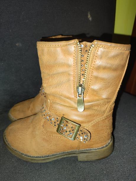 Čižmičky prechodné, 27