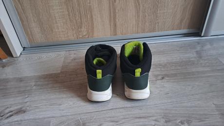 Prechodne topanky, 33