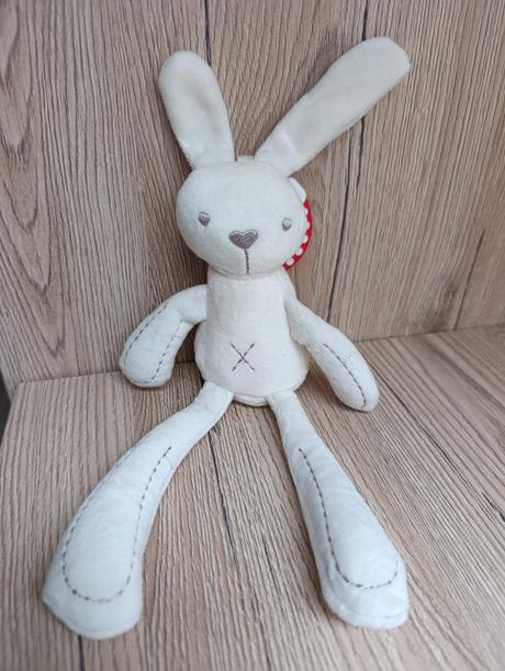 Plyšová hrkálka zajko alebo macko, 