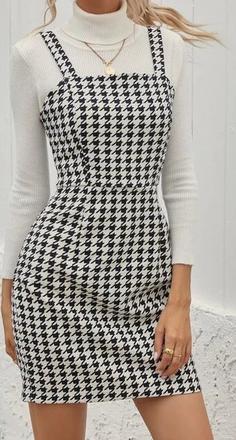 Šaty s potlačou she in, č.34/xs, 34