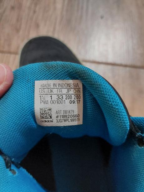 Tenisky, adidas,33