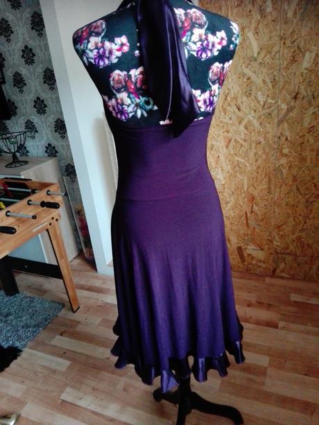 Spoločenské šaty, m