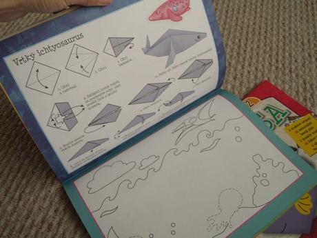 Knihy "hráme sa s papierom",