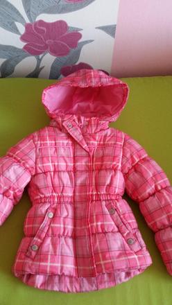 Zimna vetrovka 110 cena 8eur, 110