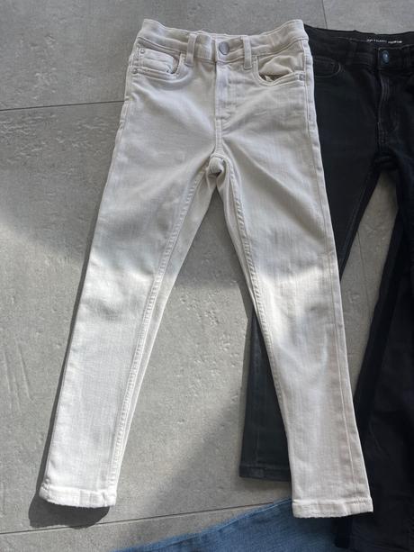 Rifle zara ako nove, zara,122