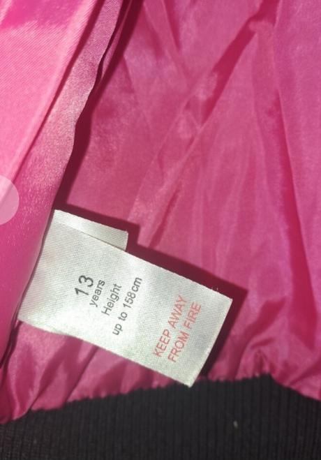 Dievčenská bunda., 158