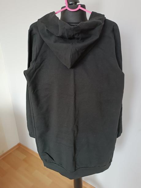 Štýlové mikinové šaty queen, 146