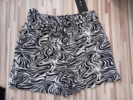 Lahučké šortky, amisu,36 / 38 / m / s
