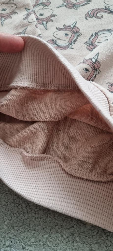 Mikiny v.104, sinsay,104