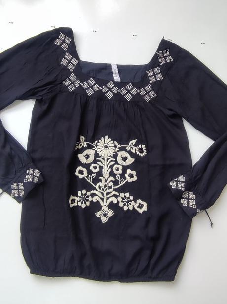 Blúzka stradivarius, 36