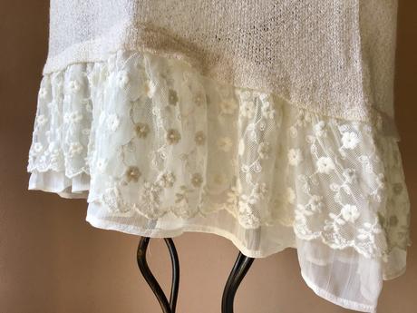 Pulover s čipkou l, 44