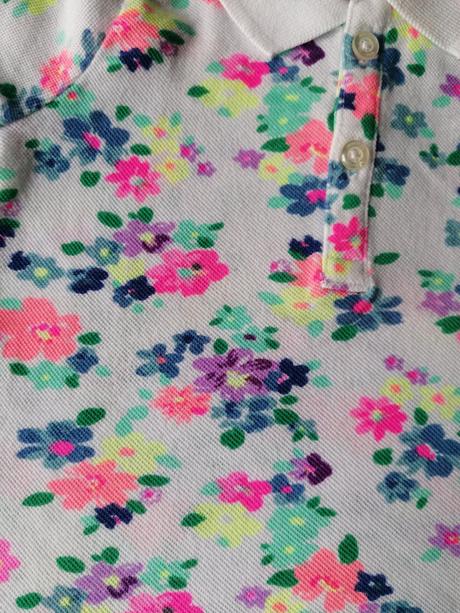 Kvietkovane tričko, benetton,74