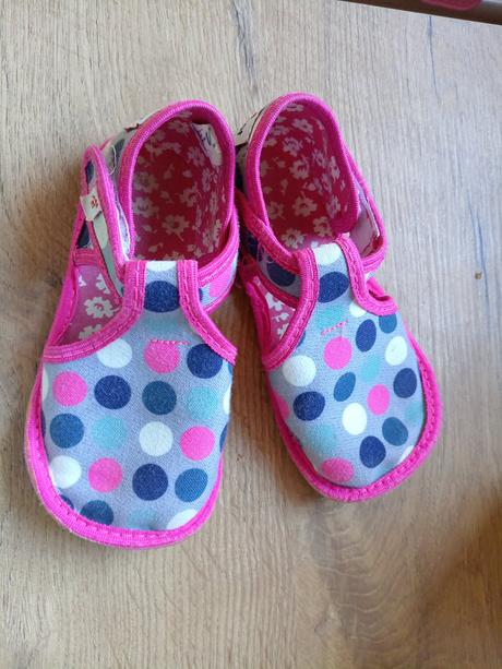 Barefoot papučky, 24