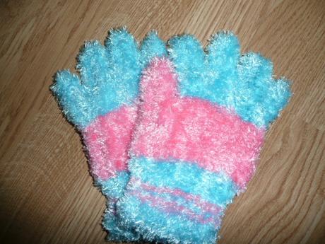 Rukavičky, alibi,128