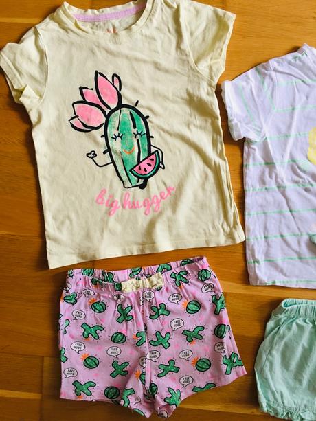 Letne pyzamka, reserved,104