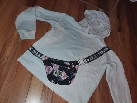 Mikina lacno 146/152, 146