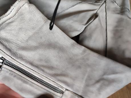 Kožená dámska bunda comma, l