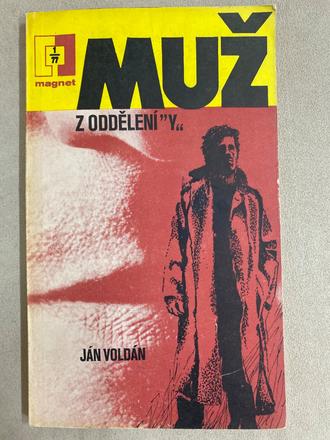 Kniha- muž z oddělení y, 