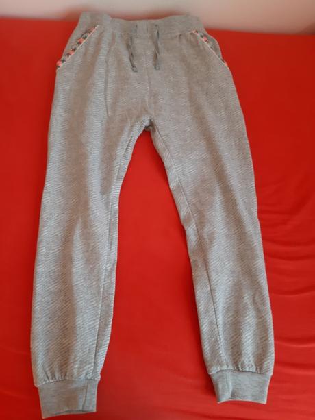 Dievčenské tepláky, pepco,146