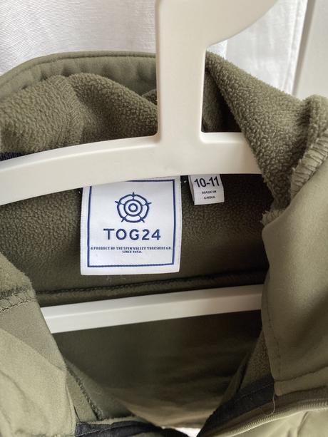 Softshellová bunda tog 24 skoro nová, 134