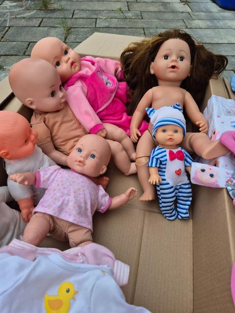 Bábiky, miminká, veľká sestra a príslušenstvo,