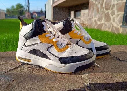 Vysoke clenkove tenisky, zara,34