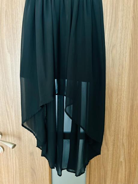 Krásne sexi šaty značky asos, pc 55 eur, s