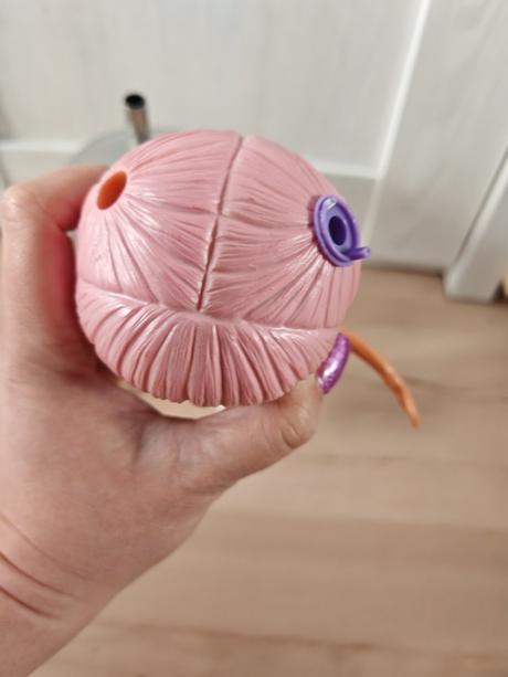 Monsterka babika velka cca 20-25 cm, 