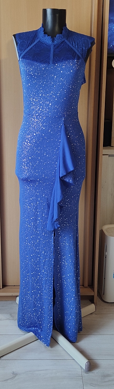 Nádherné spoločenské s, s