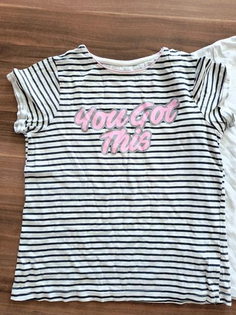 2 dievčenské tričká, 146