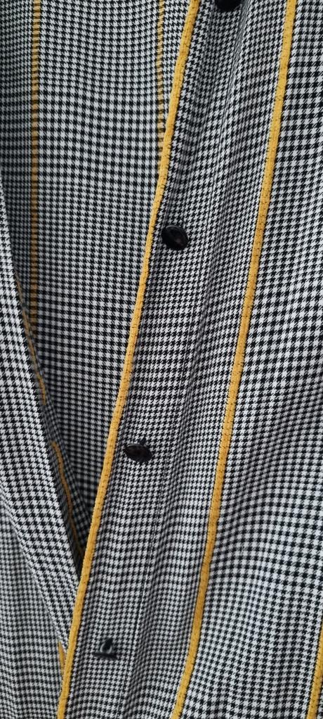 Reserved saty, reserved,34