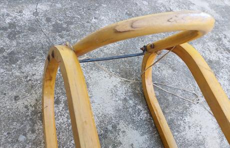 Veľmi staré sanky,