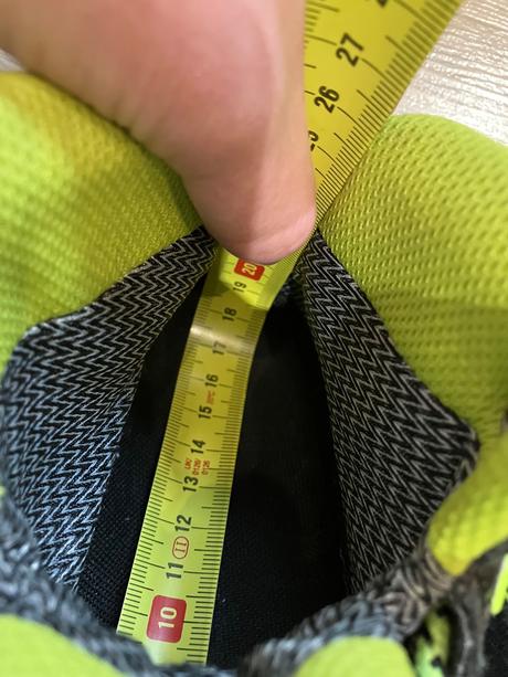 Turisticke topanky nepremokave, 30