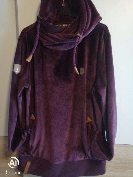 Super mikina naketano, l